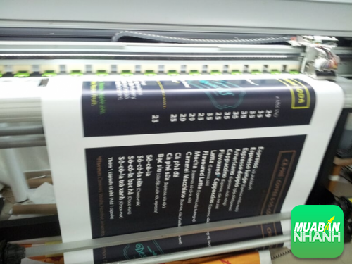 Tiến hành in menu vải bằng máy in khổ lớn 1m4, 1m8 Nhật cho ấn phẩm tuyệt đẹp tại In Thực Đơn